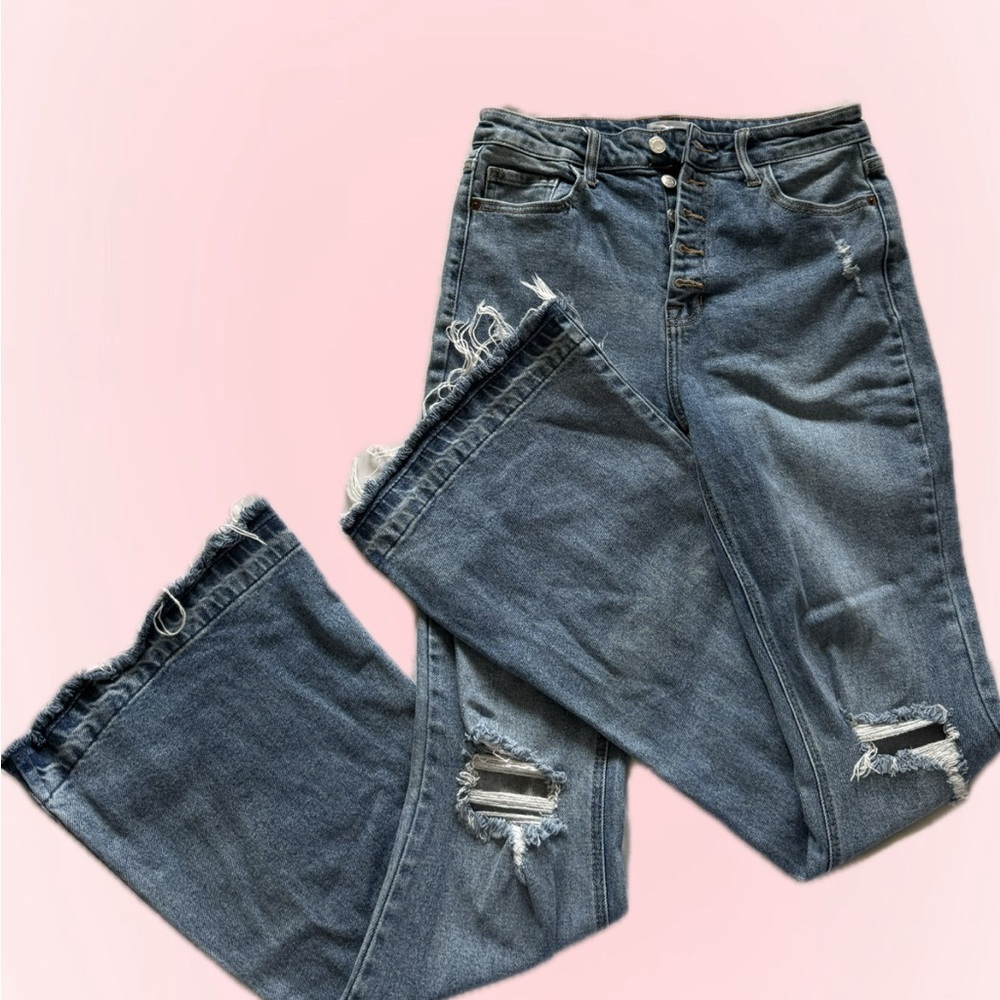 women’s bell bottom jeans ;size 7